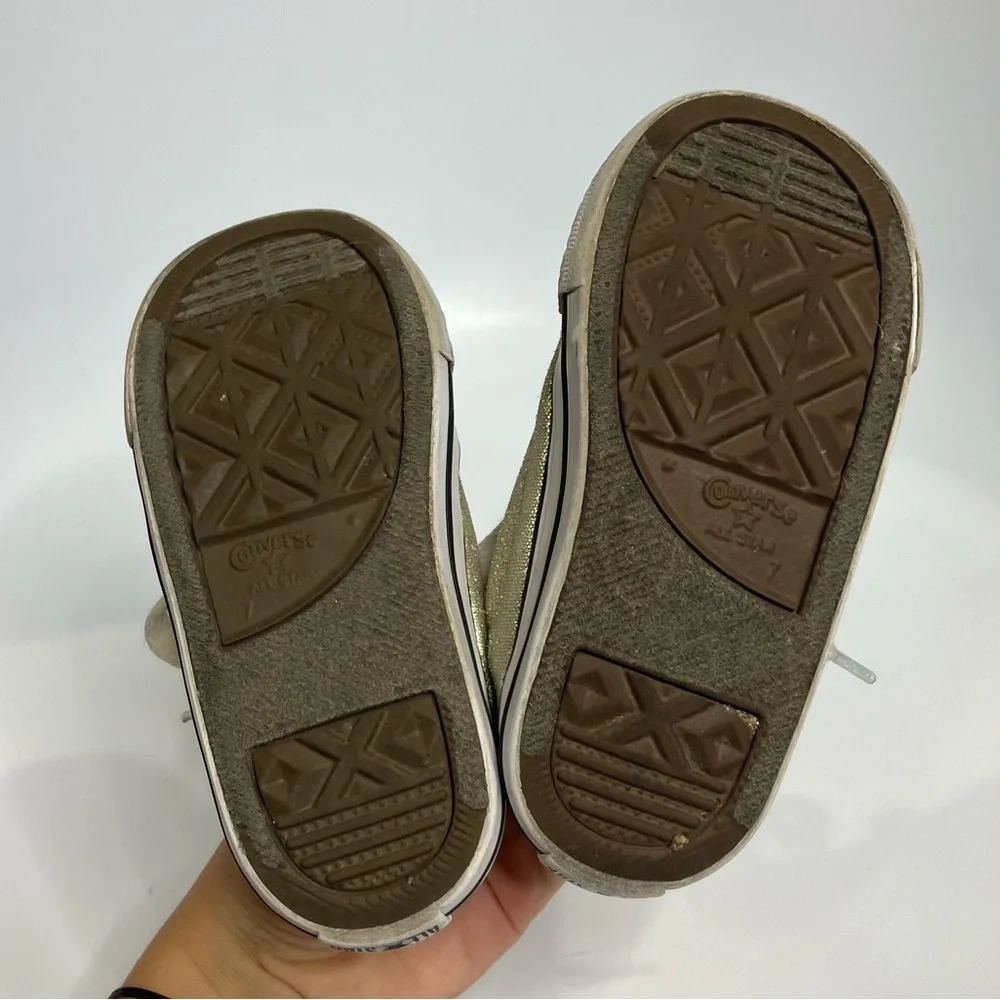 Converse gold sneakers toddler size‎ 7 metallic trendy